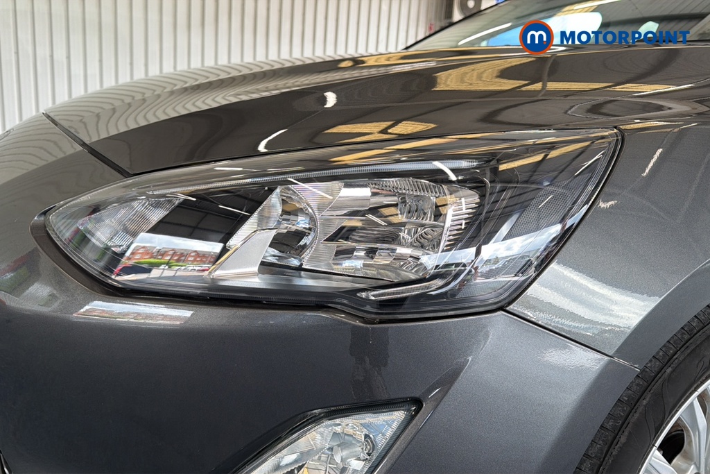 Ford Focus Titanium Manual Petrol Hatchback - Stock Number (1645795) - 42nd supplementary image