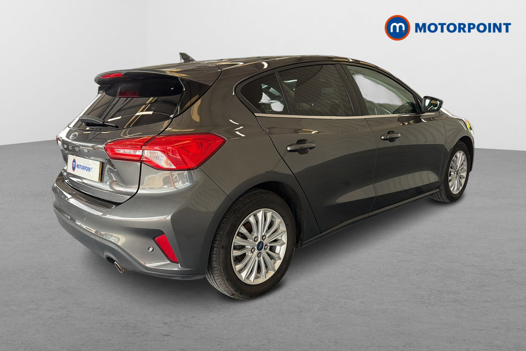 Ford Focus Titanium Manual Petrol Hatchback - Stock Number (1645795) - Passenger side rear corner