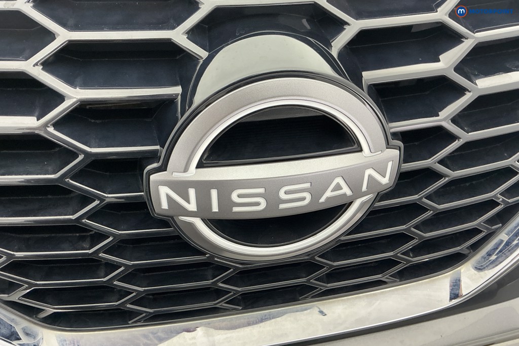 Nissan Juke N-Connecta Manual Petrol SUV - Stock Number (1645828) - 28th supplementary image