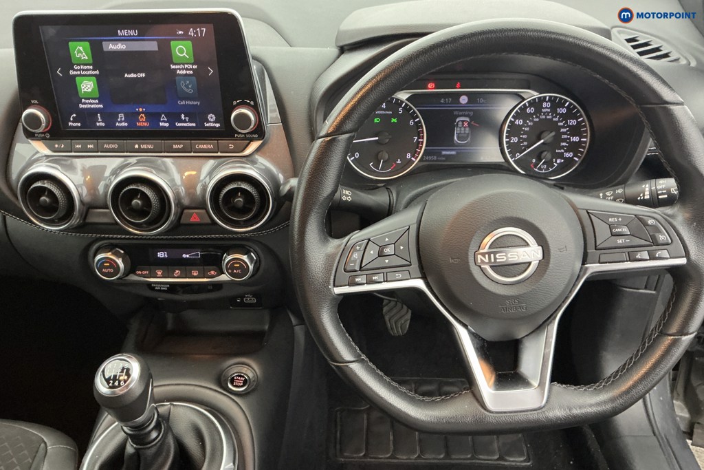 Nissan Juke N-Connecta Manual Petrol SUV - Stock Number (1645828) - 1st supplementary image