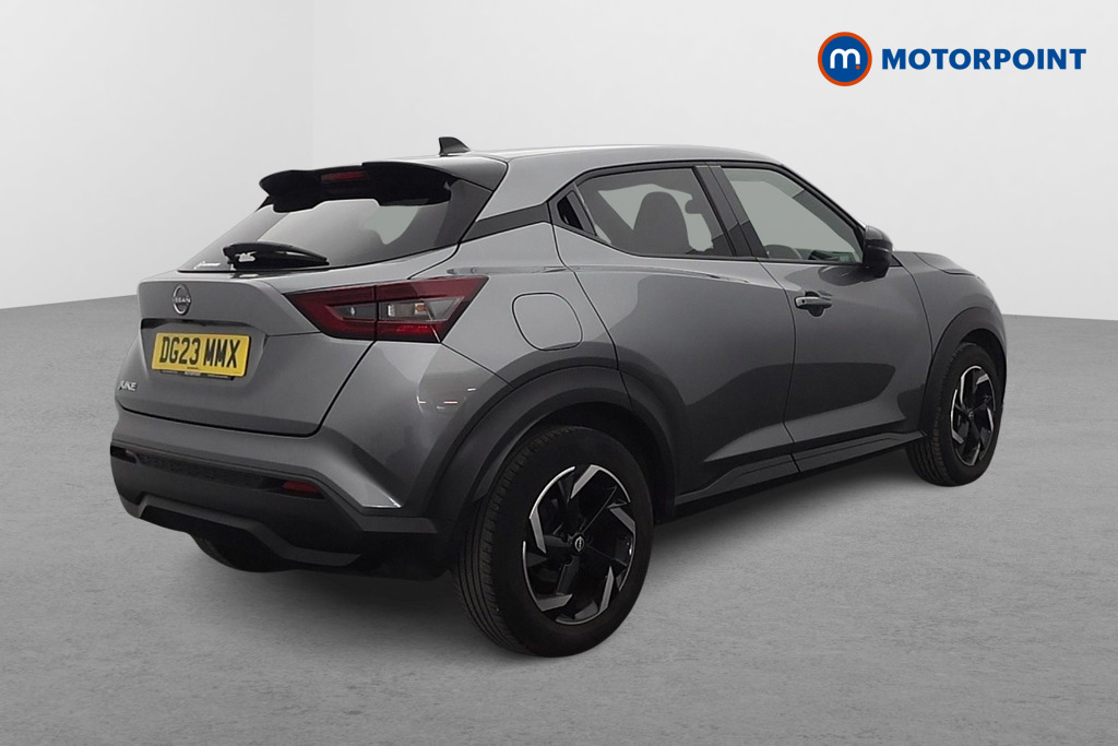 Nissan Juke N-Connecta Manual Petrol SUV - Stock Number (1645828) - Drivers side rear corner