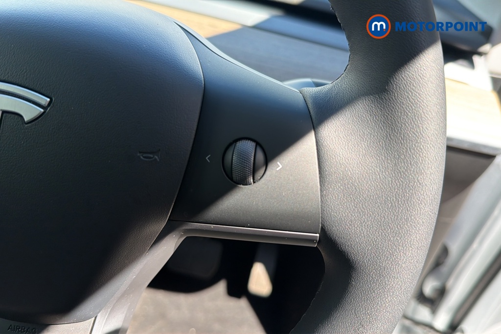 Tesla Model Y Rwd 5Dr Auto Automatic Electric SUV - Stock Number (1645869) - 3rd supplementary image
