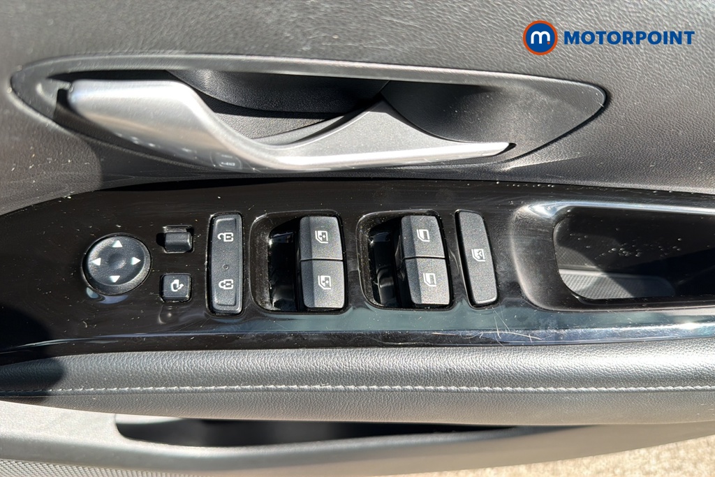 Hyundai Tucson Se Connect Manual Petrol SUV - Stock Number (1645917) - 19th supplementary image