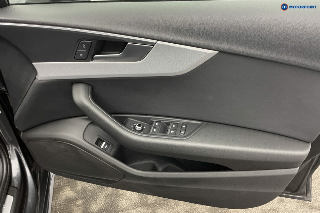 Audi A4 Sport Automatic Petrol Estate - Stock Number (1646205) - 24th supplementary image