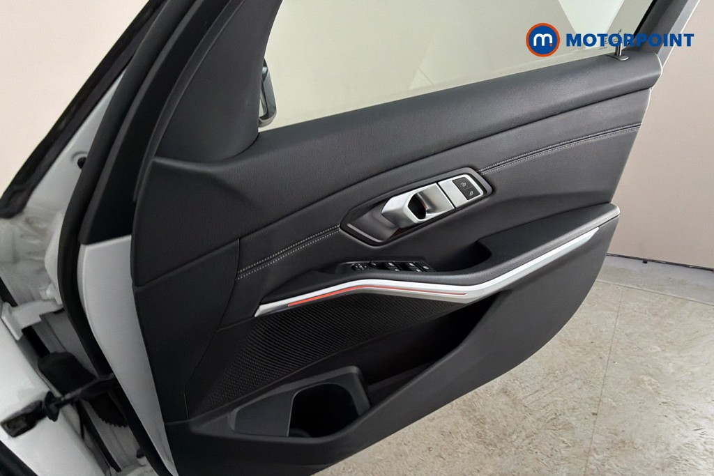 BMW 3 Series M Sport Automatic Petrol Saloon - Stock Number (1646318) - 19th supplementary image