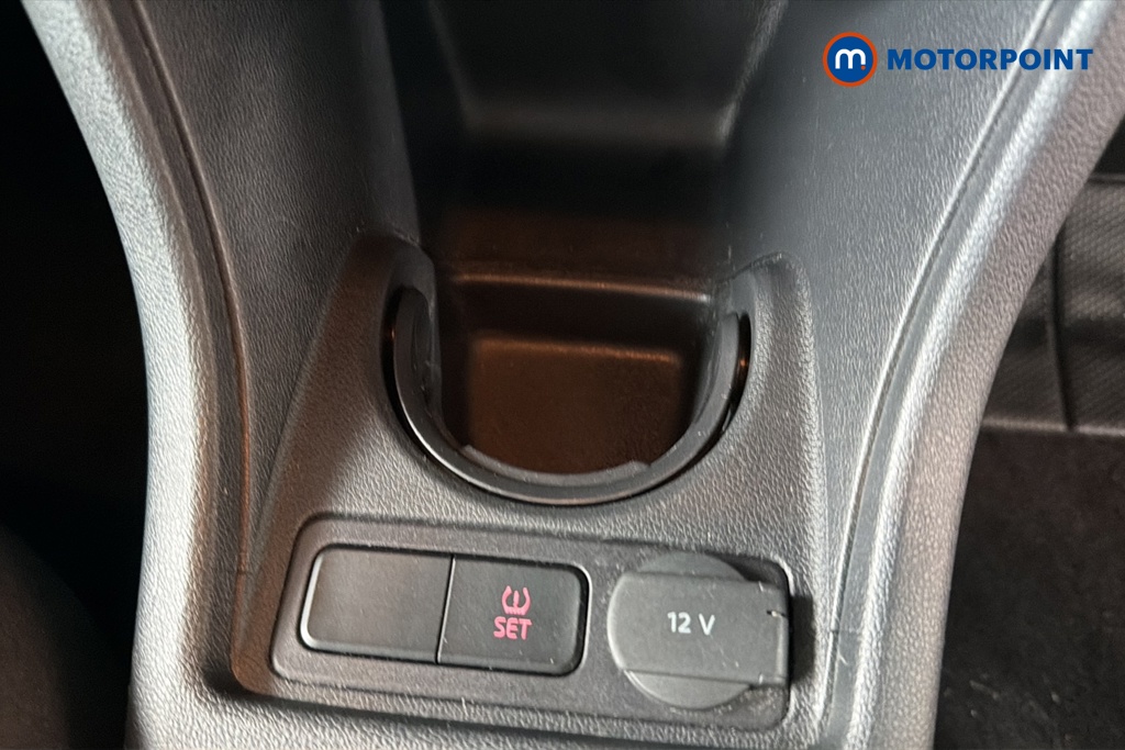 Volkswagen UP Black Edition Manual Petrol Hatchback - Stock Number (1646487) - 16th supplementary image