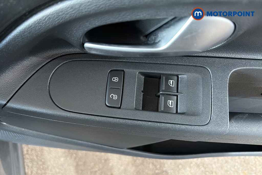 Volkswagen UP Black Edition Manual Petrol Hatchback - Stock Number (1646487) - 19th supplementary image