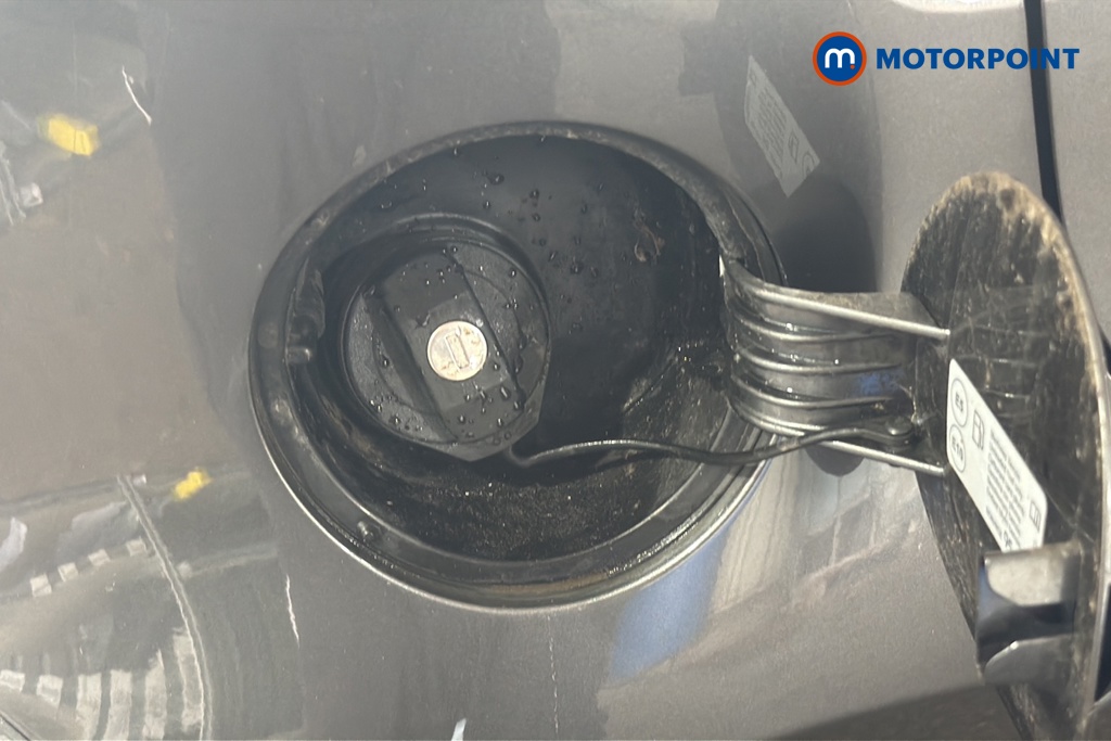 Volkswagen UP Black Edition Manual Petrol Hatchback - Stock Number (1646487) - 41st supplementary image