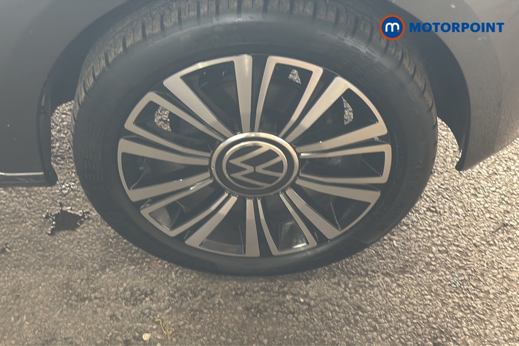 Volkswagen UP Black Edition Manual Petrol Hatchback - Stock Number (1646487) - 47th supplementary image