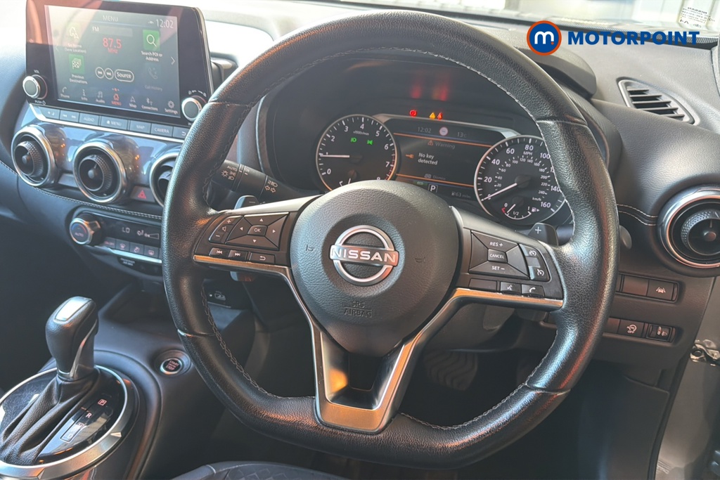 Nissan Juke N-Connecta Automatic Petrol SUV - Stock Number (1646512) - 2nd supplementary image