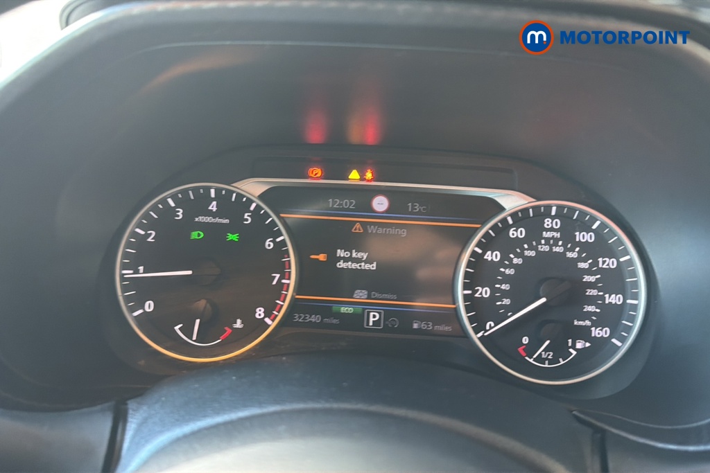 Nissan Juke N-Connecta Automatic Petrol SUV - Stock Number (1646512) - 7th supplementary image