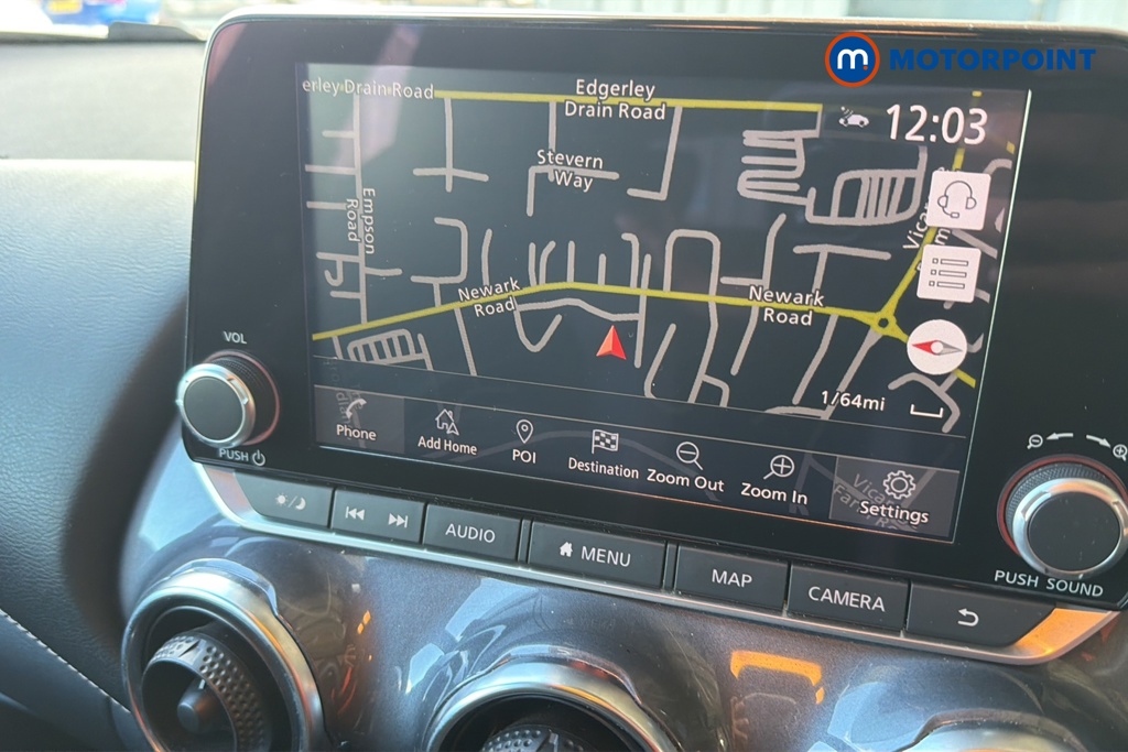 Nissan Juke N-Connecta Automatic Petrol SUV - Stock Number (1646512) - 9th supplementary image