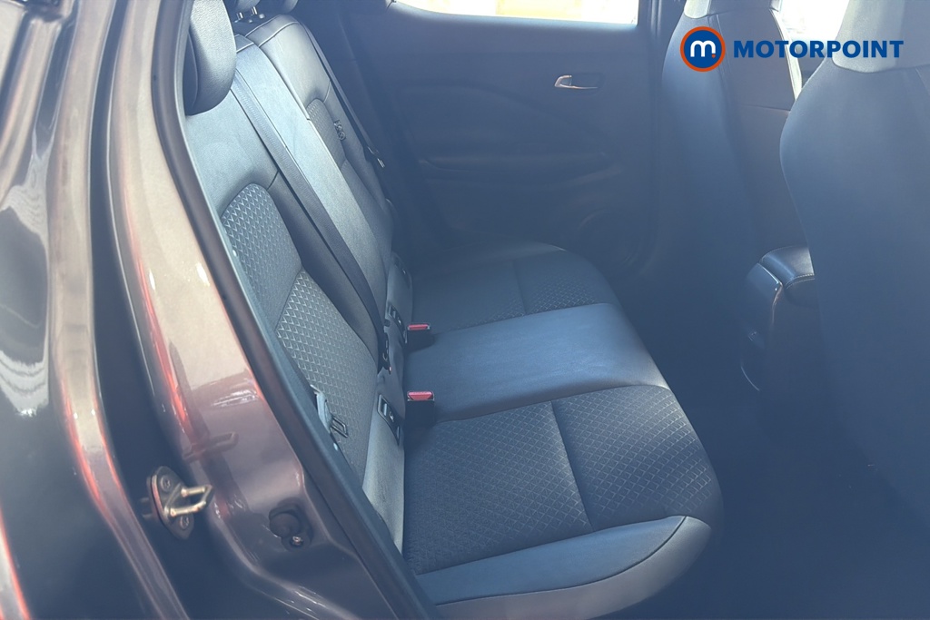Nissan Juke N-Connecta Automatic Petrol SUV - Stock Number (1646512) - 25th supplementary image