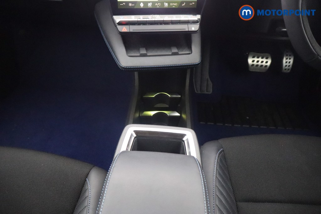 Renault Scenic E-Tech Esprit Alpine Automatic Electric People Carrier - Stock Number (1646578) - 4th supplementary image