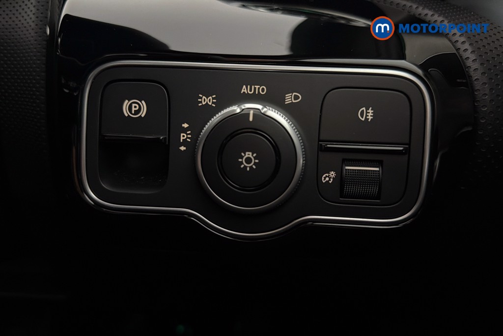 Mercedes-Benz A Class Amg Line Automatic Petrol Hatchback - Stock Number (1646588) - 32nd supplementary image