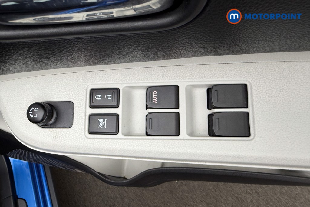 Suzuki Ignis SZ5 Manual Petrol SUV - Stock Number (1646825) - 3rd supplementary image