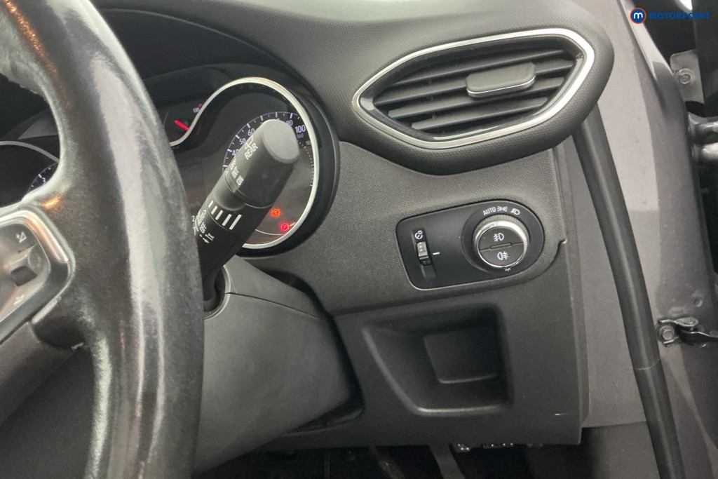 Vauxhall Crossland Ultimate Manual Petrol SUV - Stock Number (1647168) - 22nd supplementary image