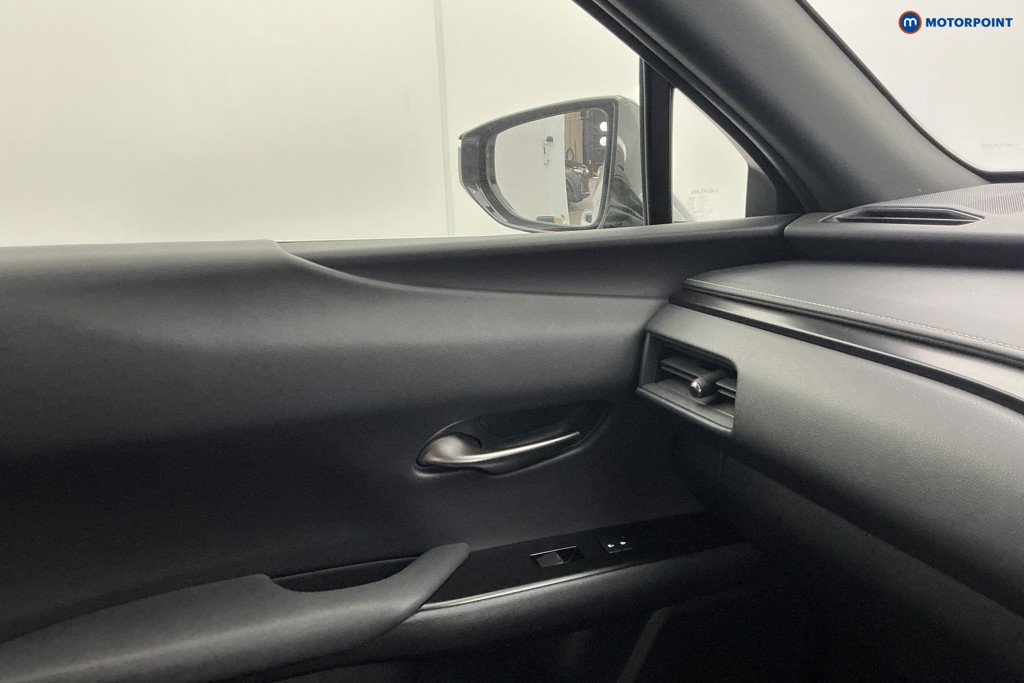 Lexus UX 250H 2.0 5Dr Cvt Nav Automatic Petrol-Electric Hybrid SUV - Stock Number (1647399) - 19th supplementary image