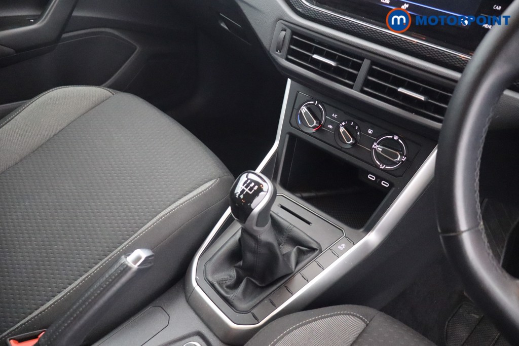 Volkswagen Polo Life Manual Petrol Hatchback - Stock Number (1647937) - 6th supplementary image