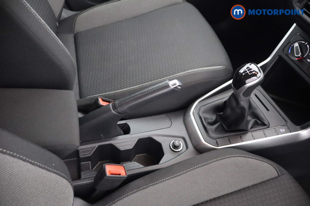Volkswagen Polo Life Manual Petrol Hatchback - Stock Number (1647937) - 7th supplementary image