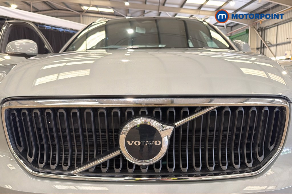 Volvo Xc40 Core Automatic Petrol SUV - Stock Number (1648291) - 45th supplementary image
