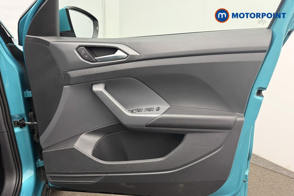 Volkswagen T-Cross R-Line Manual Petrol SUV - Stock Number (1648334) - 2nd supplementary image