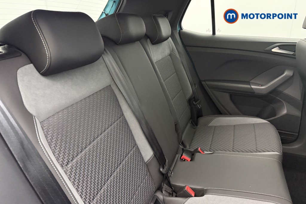 Volkswagen T-Cross R-Line Manual Petrol SUV - Stock Number (1648334) - 16th supplementary image
