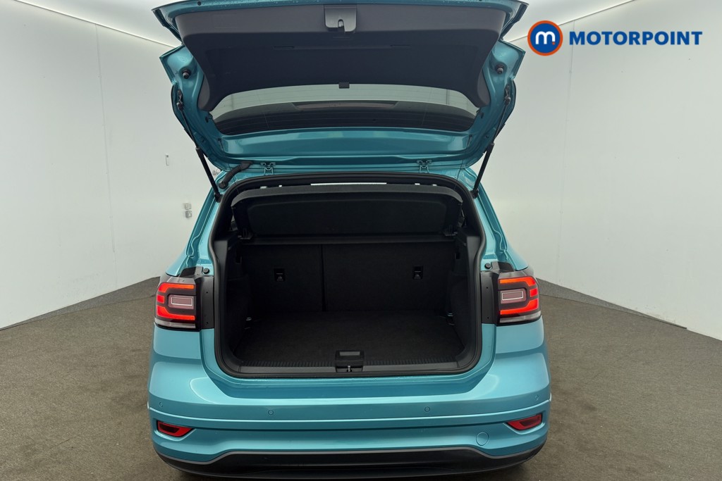 Volkswagen T-Cross R-Line Manual Petrol SUV - Stock Number (1648334) - 17th supplementary image