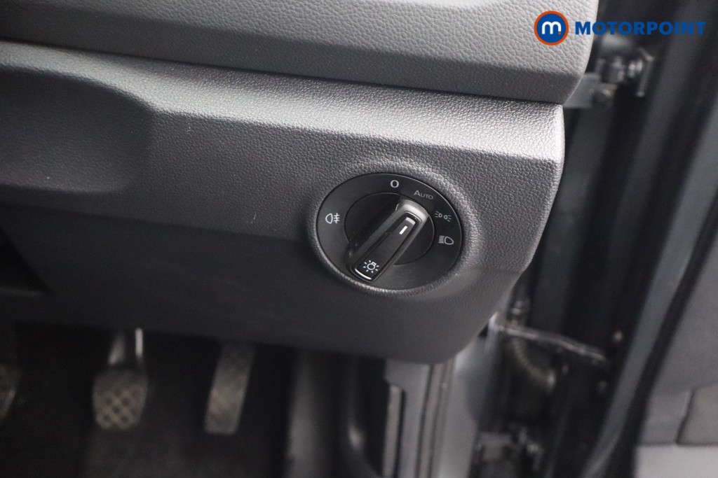 Volkswagen T-Roc Match Manual Petrol SUV - Stock Number (1648389) - 9th supplementary image