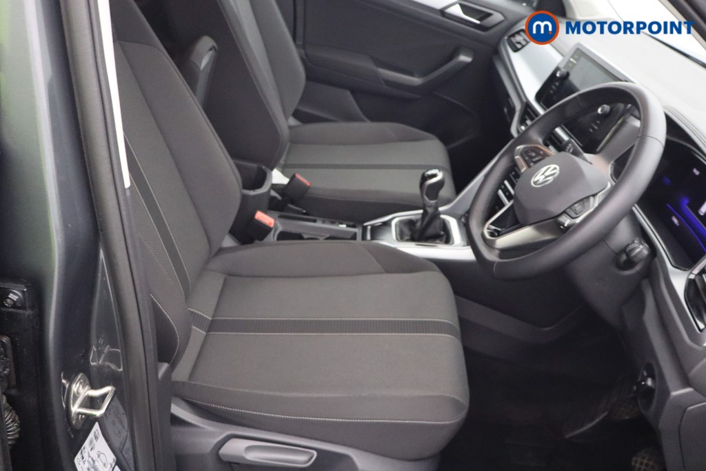 Volkswagen T-Roc Match Manual Petrol SUV - Stock Number (1648389) - 11th supplementary image