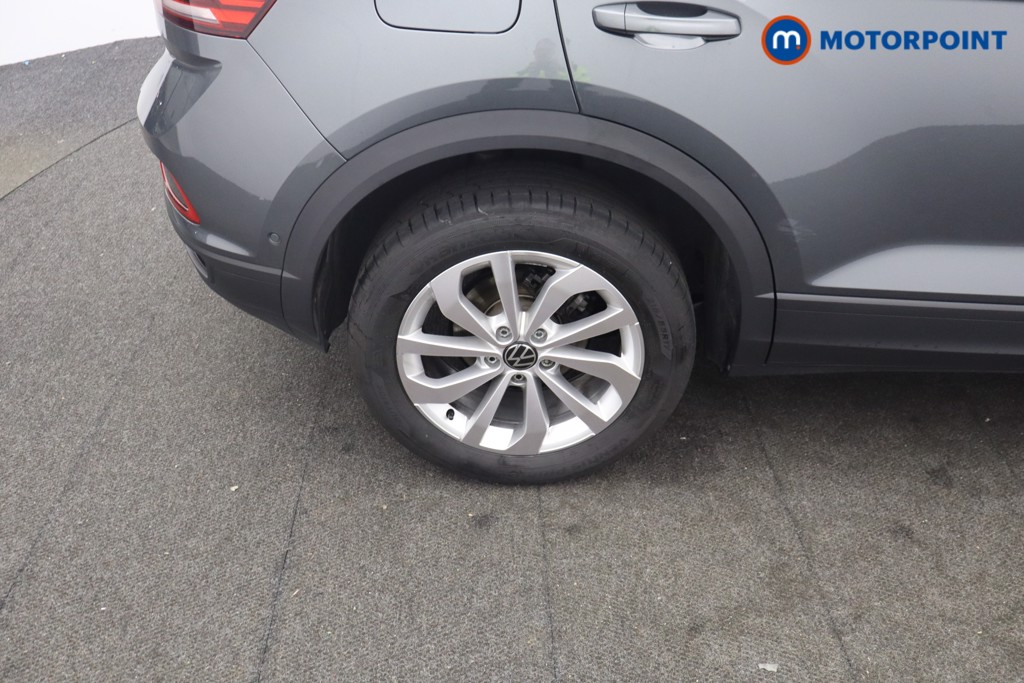 Volkswagen T-Roc Match Manual Petrol SUV - Stock Number (1648389) - 19th supplementary image