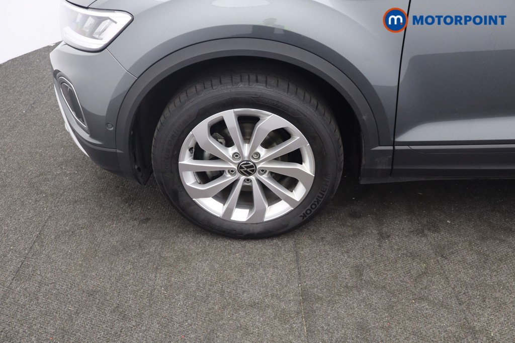 Volkswagen T-Roc Match Manual Petrol SUV - Stock Number (1648389) - 21st supplementary image