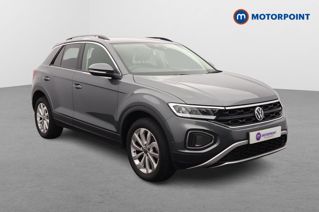 Volkswagen T-Roc Match Manual Petrol SUV - Stock Number (1648389) - Drivers side front corner
