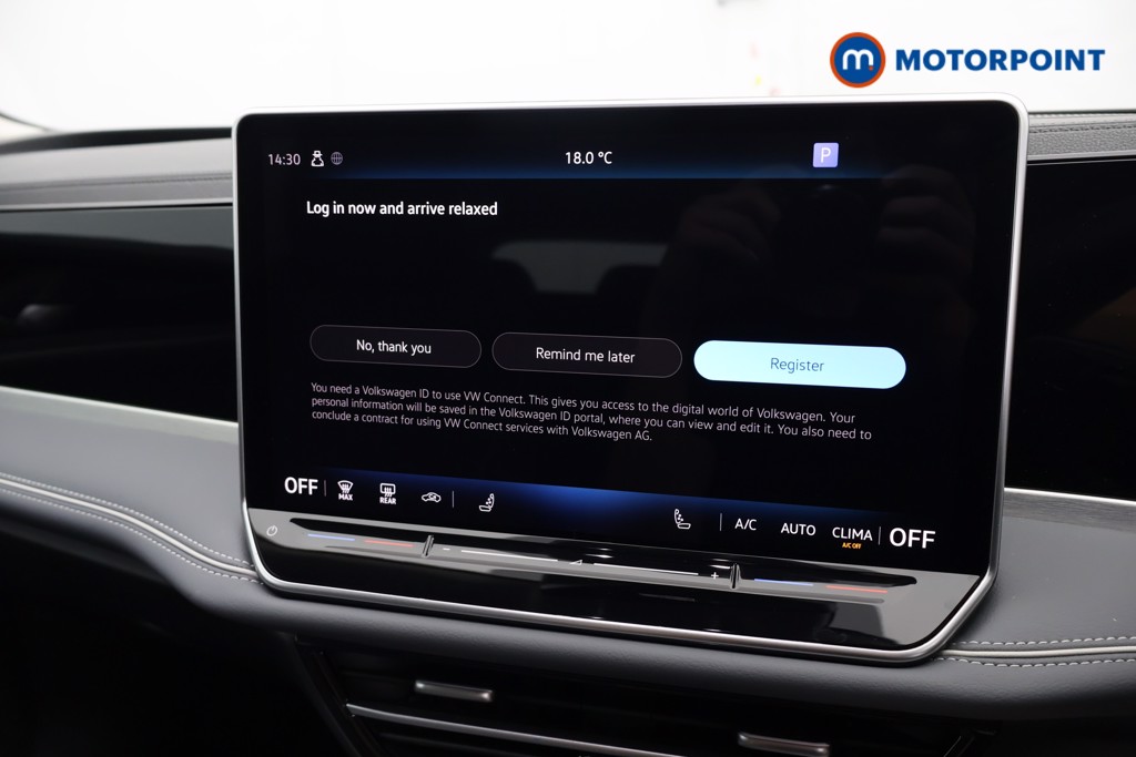 Volkswagen Passat Life Automatic Petrol Plug-In Hybrid Estate - Stock Number (1648537) - 5th supplementary image