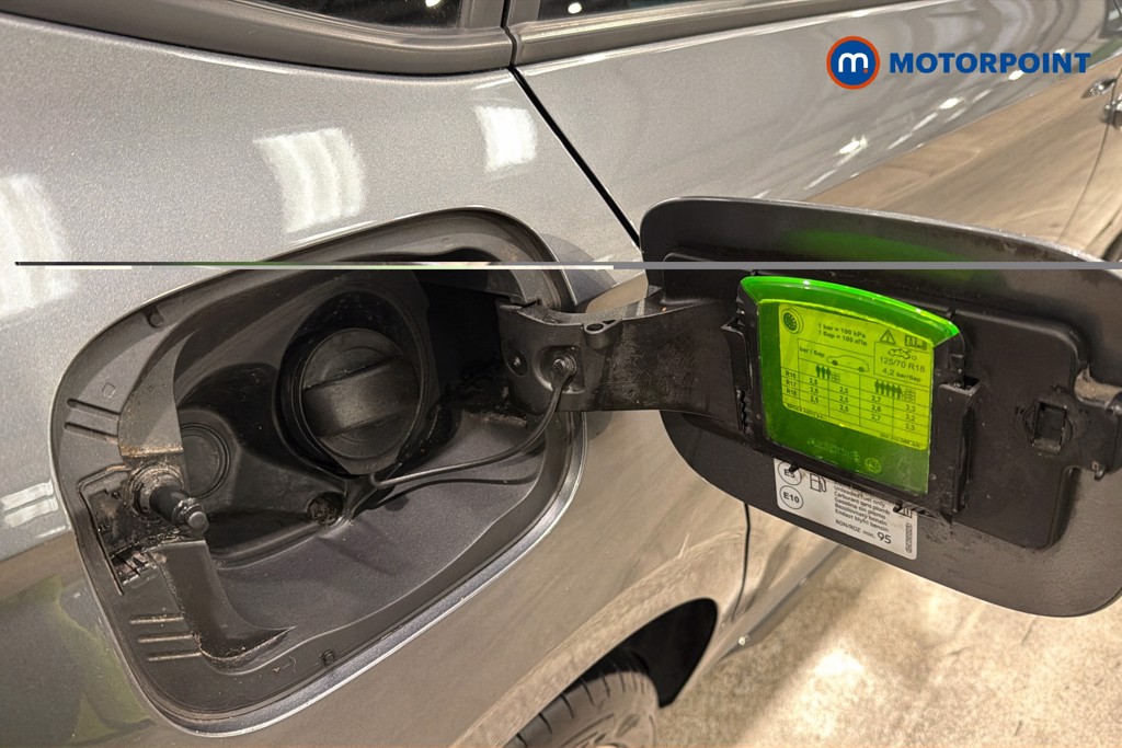 Skoda Kamiq Monte Carlo Manual Petrol SUV - Stock Number (1648755) - 41st supplementary image