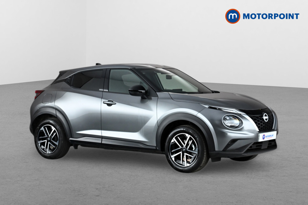Nissan Juke N-Connecta Automatic Petrol-Electric Hybrid SUV - Stock Number (1648761) - Drivers side front corner