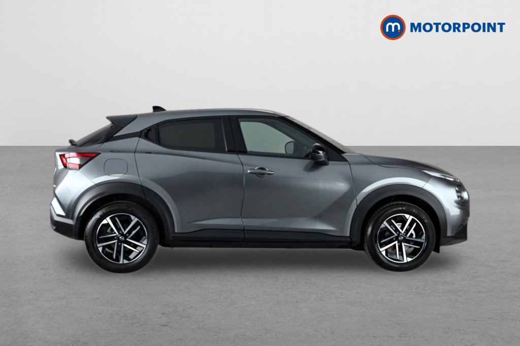 Nissan Juke N-Connecta Automatic Petrol-Electric Hybrid SUV - Stock Number (1648761) - Drivers side