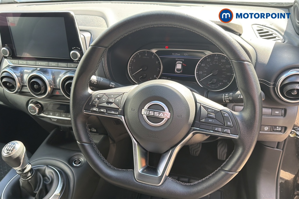 Nissan Juke N-Connecta Manual Petrol SUV - Stock Number (1648807) - 2nd supplementary image