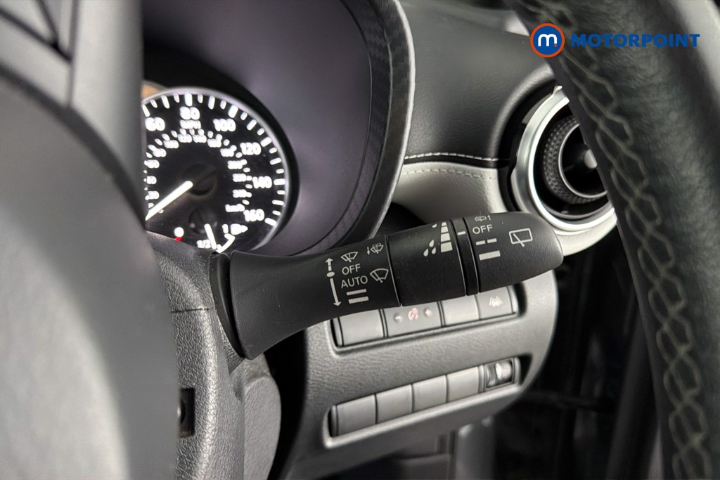 Nissan Juke Premiere Edition Automatic Petrol-Electric Hybrid SUV - Stock Number (1648830) - 7th supplementary image