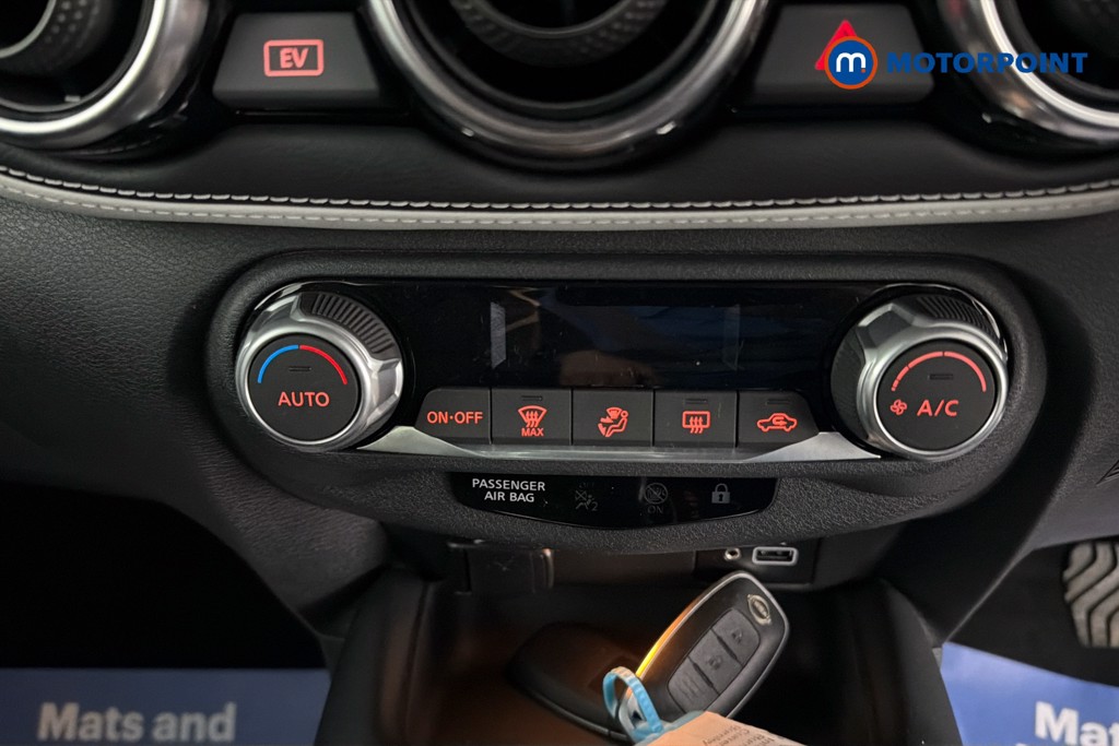 Nissan Juke Premiere Edition Automatic Petrol-Electric Hybrid SUV - Stock Number (1648830) - 12th supplementary image
