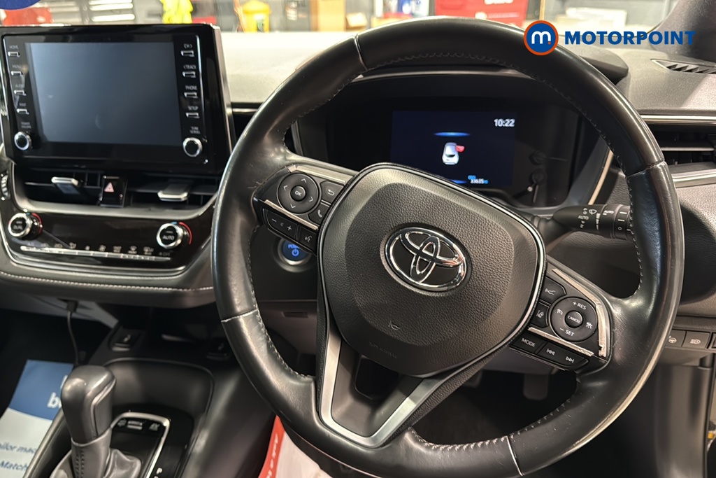 Toyota Corolla Design Automatic Petrol-Electric Hybrid Hatchback - Stock Number (1649093) - 2nd supplementary image