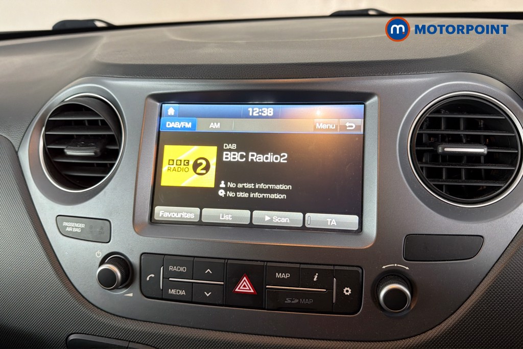 Hyundai I10 Play Manual Petrol Hatchback - Stock Number (1649330) - 9th supplementary image