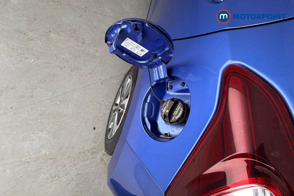 Hyundai I10 Play Manual Petrol Hatchback - Stock Number (1649330) - 41st supplementary image