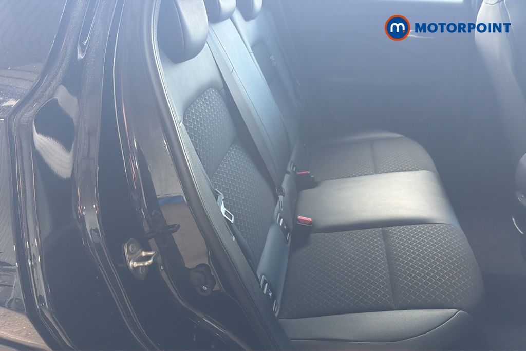 Nissan Juke N-Connecta Manual Petrol SUV - Stock Number (1649533) - 25th supplementary image