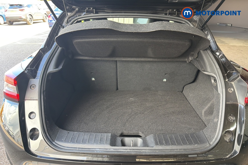 Nissan Juke N-Connecta Manual Petrol SUV - Stock Number (1649533) - 30th supplementary image