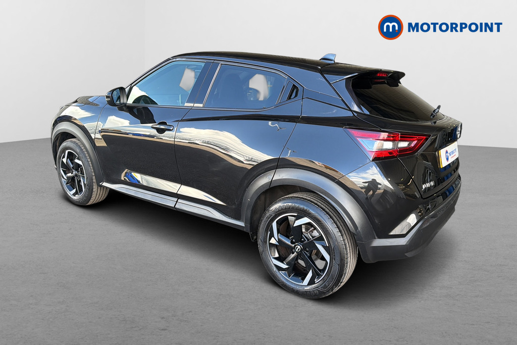 Nissan Juke N-Connecta Manual Petrol SUV - Stock Number (1649533) - Drivers side rear corner