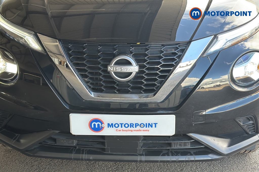 Nissan Juke N-Connecta Manual Petrol SUV - Stock Number (1649533) - 43rd supplementary image