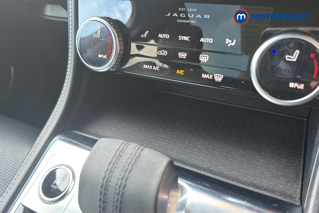 Jaguar F-Pace R-Dynamic Black Automatic Petrol SUV - Stock Number (1649684) - 14th supplementary image