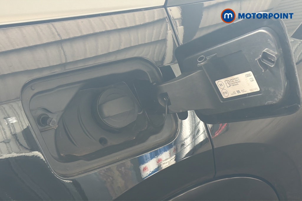 Audi Q2 S Line Automatic Petrol SUV - Stock Number (1649777) - 41st supplementary image
