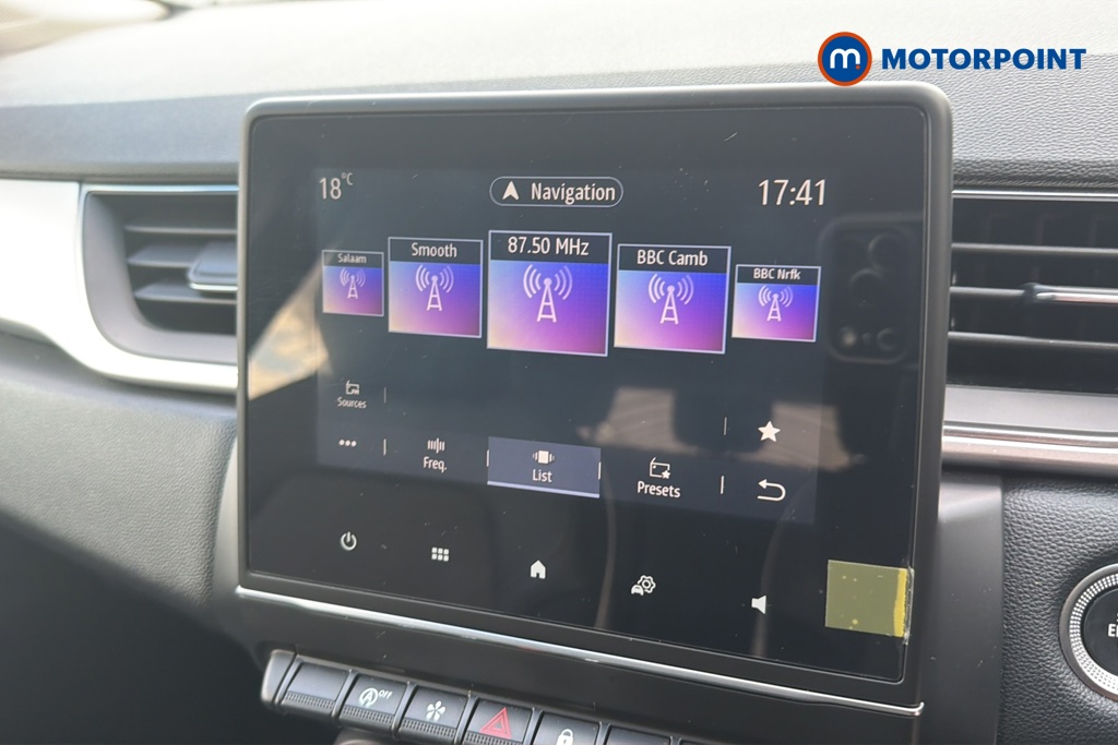 Renault Captur S Edition Automatic Petrol SUV - Stock Number (1649971) - 8th supplementary image